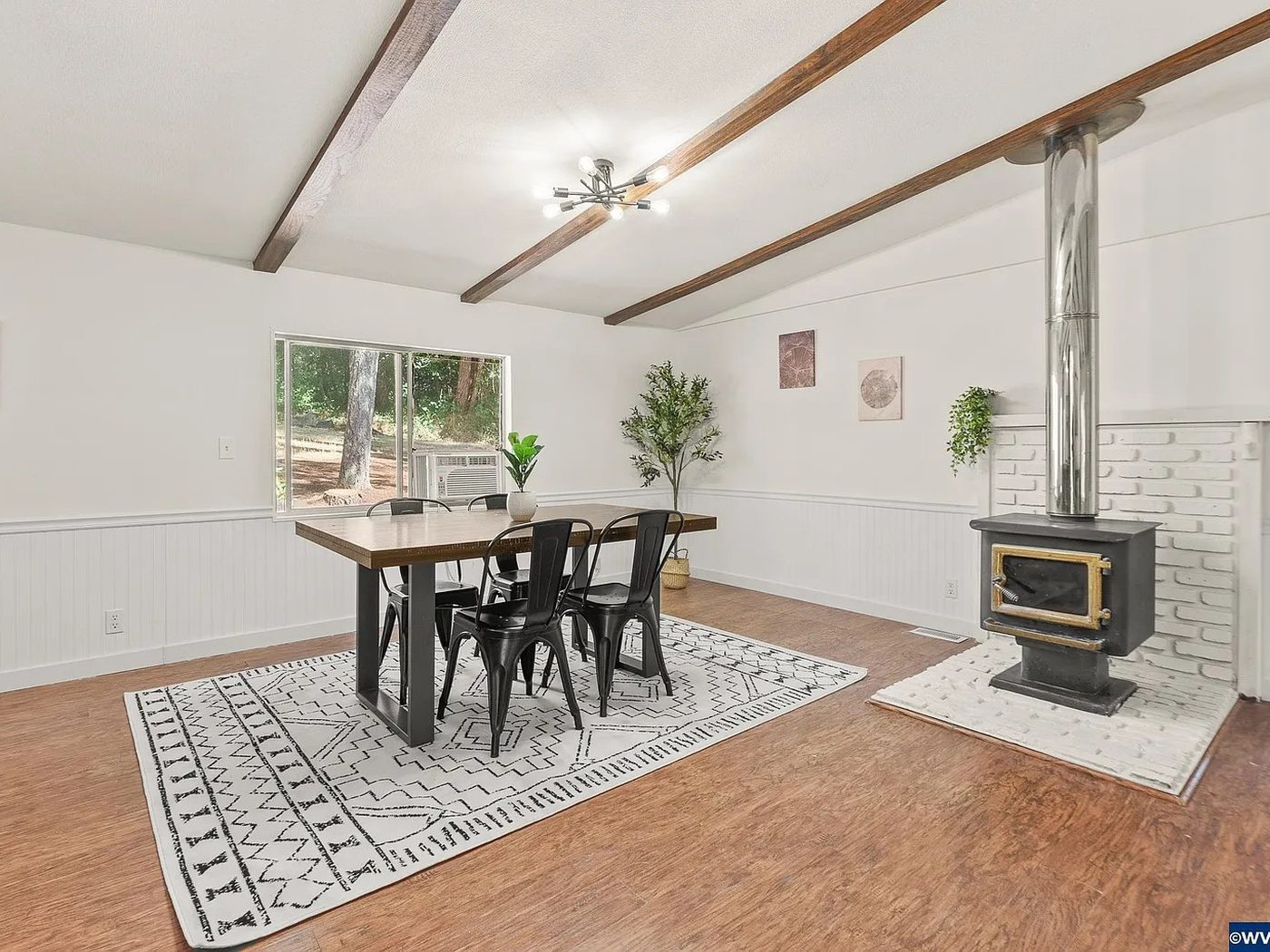 Philomath living room after